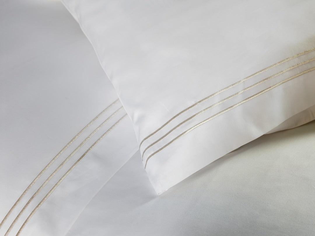 Alvorada Pillowcase Pair