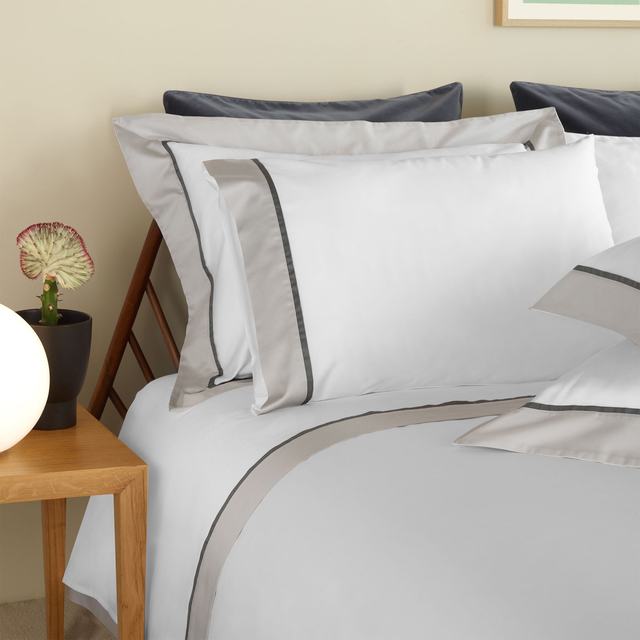 Ovar Duvet Cover